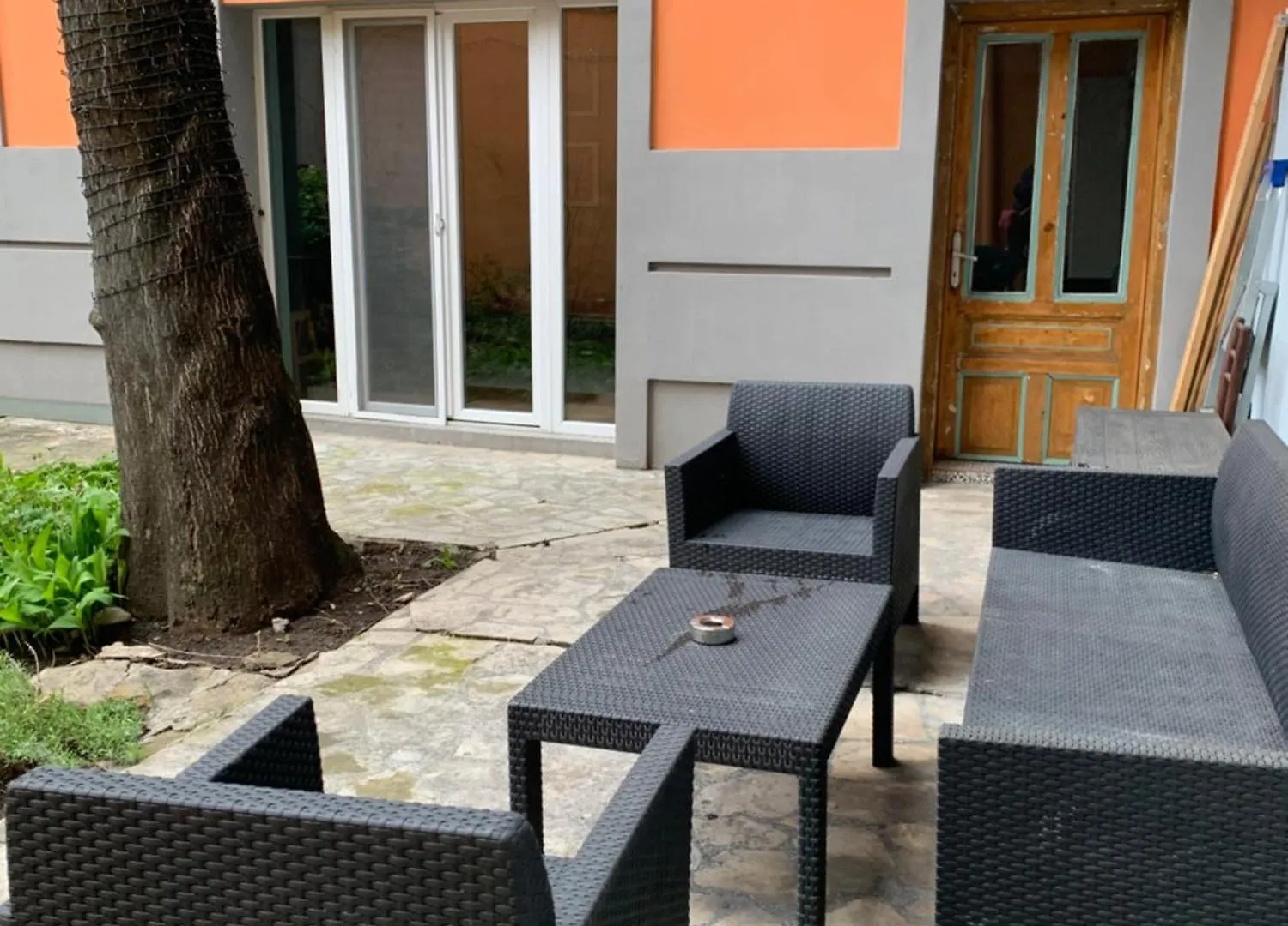 Cozy Townhouse In The Heart Of Sofia Apartment