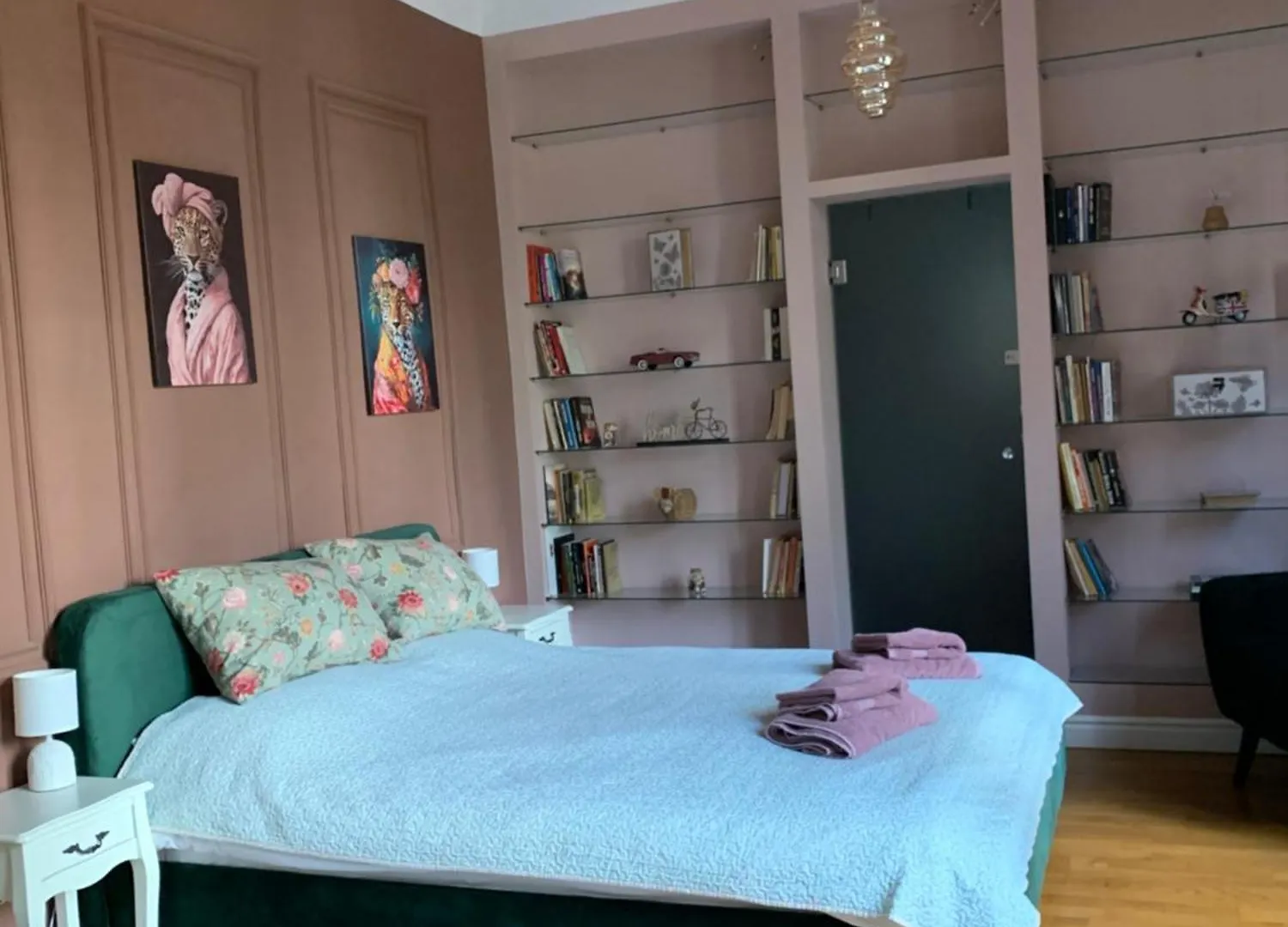 Cozy Townhouse In The Heart Of Sofia Apartment Bulgaria